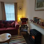Cosy For Two In The Centre Of 別荘 *